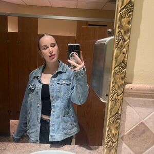 Meet your Posher, Jayda